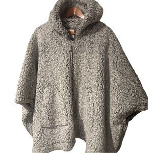 Cozy Gray Sherpa Hooded Poncho